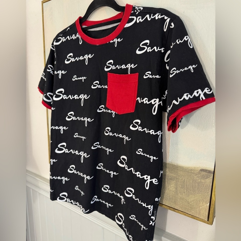 SAVAGE  Red and black Signature Script Logo Tee Size Small - Picture 4 of 5